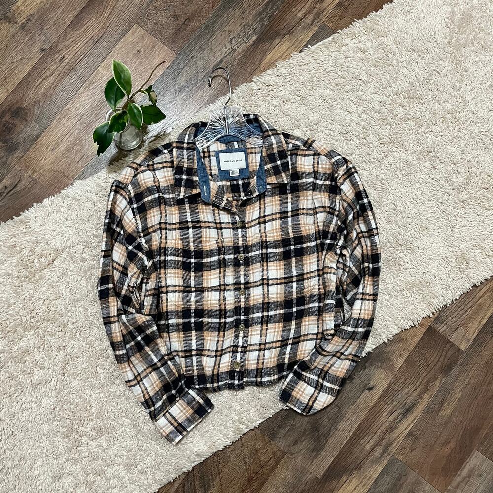 American Eagle Size XS Plaid Cropped Long Sleeve Button Down Flannel Top